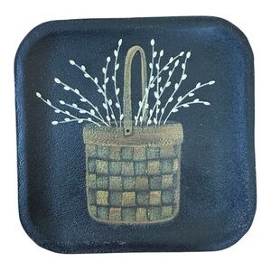 Donna White Decorative Plate Woven Basket Willows Country Home Spoon Rest